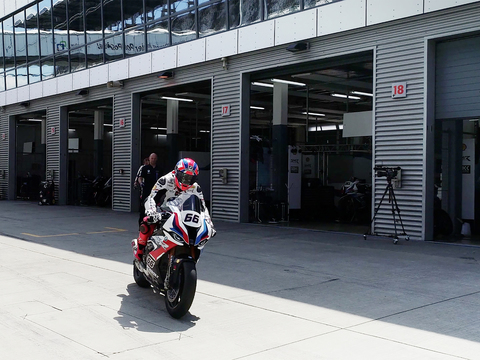 P90392519_highRes_lausitzring-ger-june.jpg