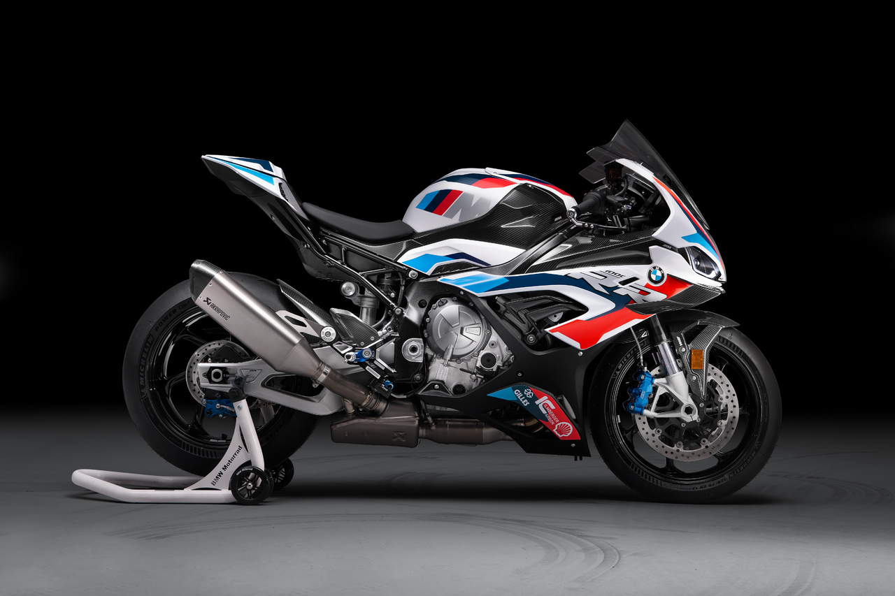 Die neue BMW M RR: Reinrassige Renntechnik für höchste Performance-Ansprüche im Motorsport und auf der Straße.