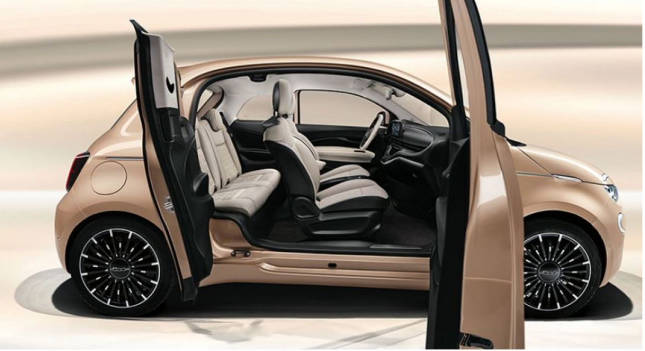 Fiat News: Präsentation der kompletten Modellpalette des neuen Fiat 500 in Lingotto durch Olivier Francois und Weltpremiere der Variante „3+1“