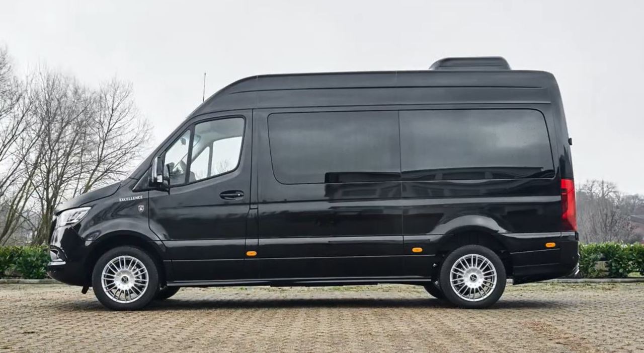Mercedes - Benz Sprinter 319 CDI VIP Business Luxury BUS mit 4 x ...