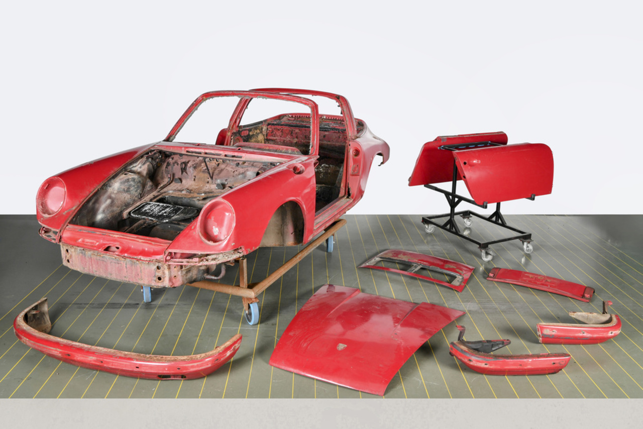 Werksrestaurierung in Perfektion: Vom Scheunenfund zum... Porsche 911 S Targa!