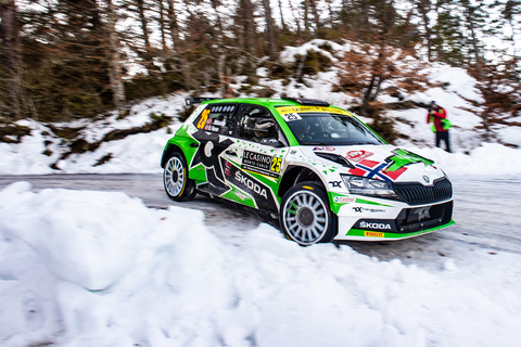 Skoda Fabia Rallye Monte Carlo 2021 Mikkelsen.jpg