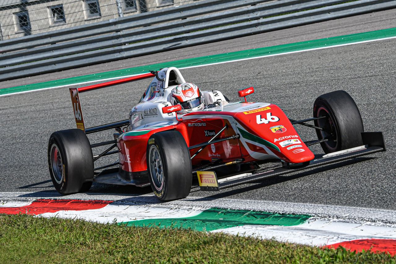 Italienische F4-Meisterschaft Powered by Abarth: Gabriele Minì, der amtierende Meister, vom Abarth A112 seines Vaters zum Traum von der Formel 1