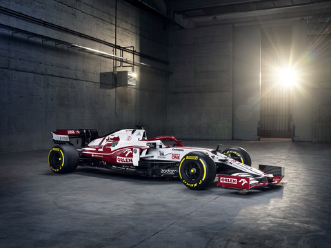 Alfa Romeo Racing ORLEN - C41 2021 Studio links.jpg