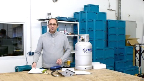 Gas-Tankflasche im Wohnmobil - Schmitz Reisemobile erklärt (BQ).jpg