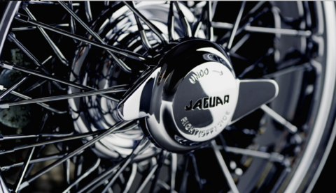 Jaguar E-Type 60 Jahre Collection Roadster Deatails.png
