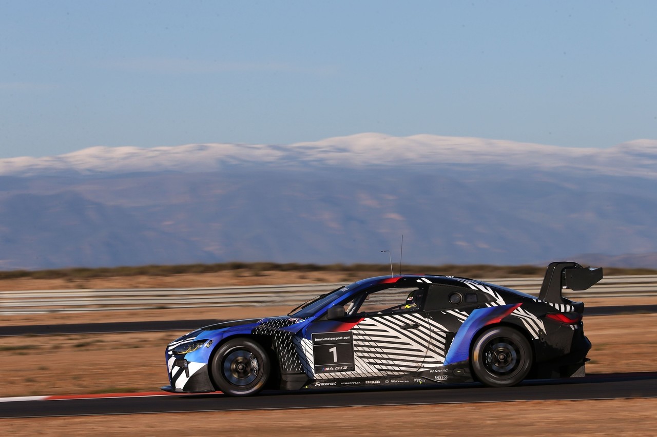 Testbetrieb auf Hochtouren: BMW M4 GT3 hat bereits mehr als 12.000 Kilometer absolviert.