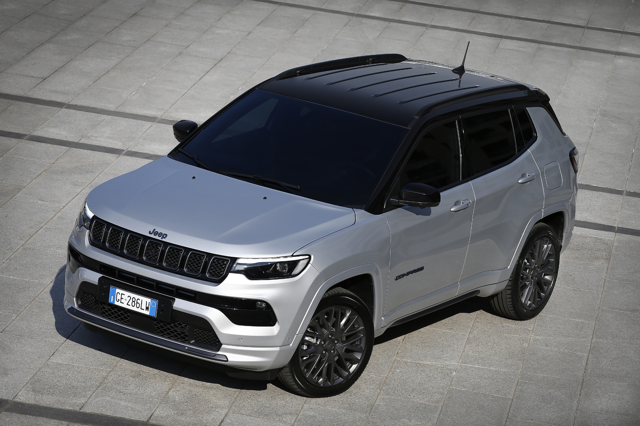 Der erste "Jeep SUV kommt auf den Markt...