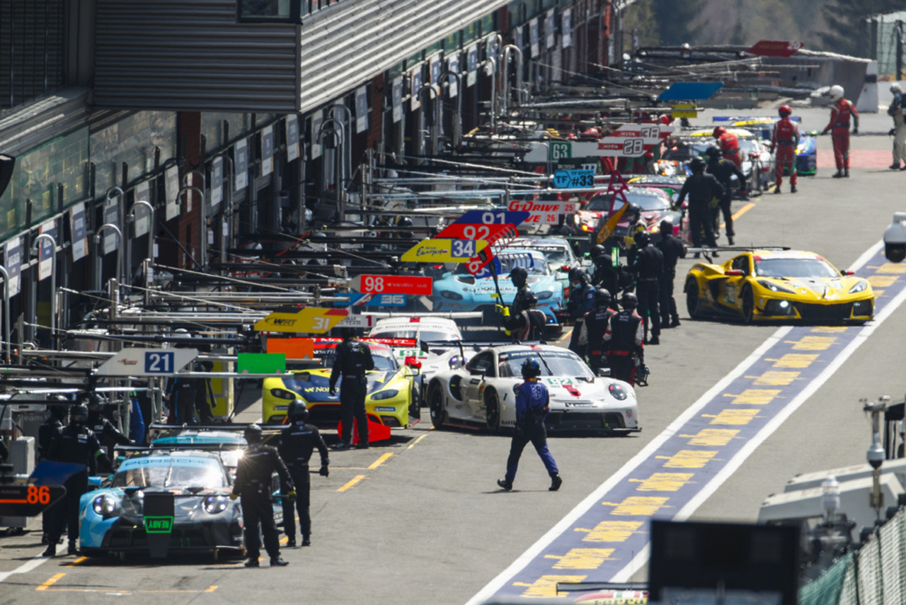 Porsche souverän zum Saisonauftakt in Belgien (Rennen GTE, WEC)