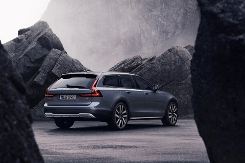 Volvo V90 Cross Country ist „Allradauto des Jahres 2021“