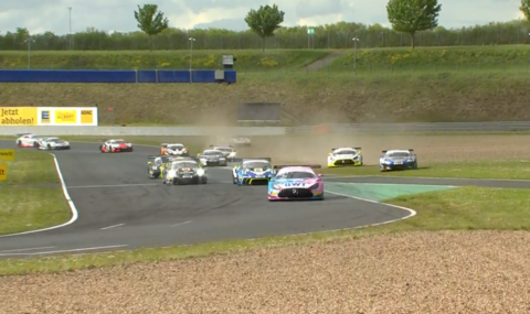 adac gt masters 2021 oschersleben Mercedes Rennen 1.png