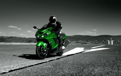 Kawasaki ZZR1400.png