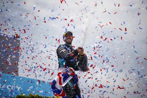 ABB Formel E New York 2021 Sam Bird Jaguar.jpg