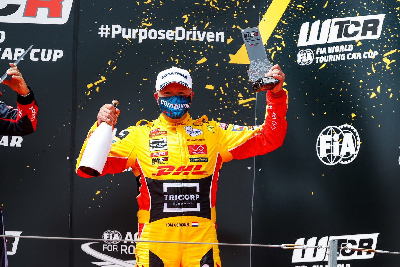 Siege für Audi in FIA WTCR und ADAC GT Masters...