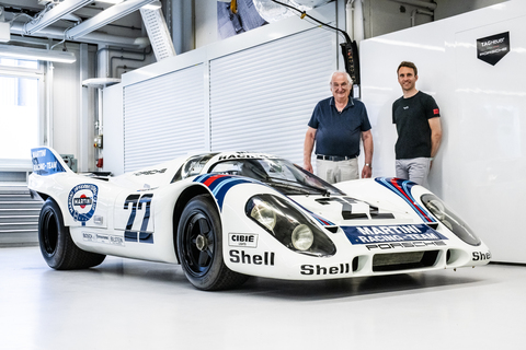 Norbert Singer und Timo Bernhard Porsche 917 KH..jpg