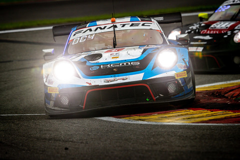 Porsche 911 Gt 3 Spa Belgien 24 Stunden Nachtrennen.jpg
