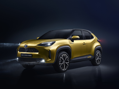 Neuer Toyota Yaris Cross ab 22.690 Euro verfügbar.