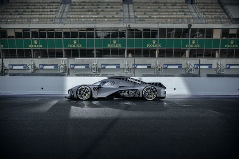 Vom PEUGEOT 905 zum PEUGEOT 9X8: 30 Jahre herausragende Innovation und Leistung.