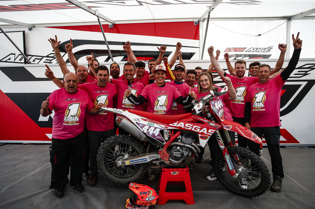 LAIA SANZ - ENDURO-WELTMEISTERIN 2021!