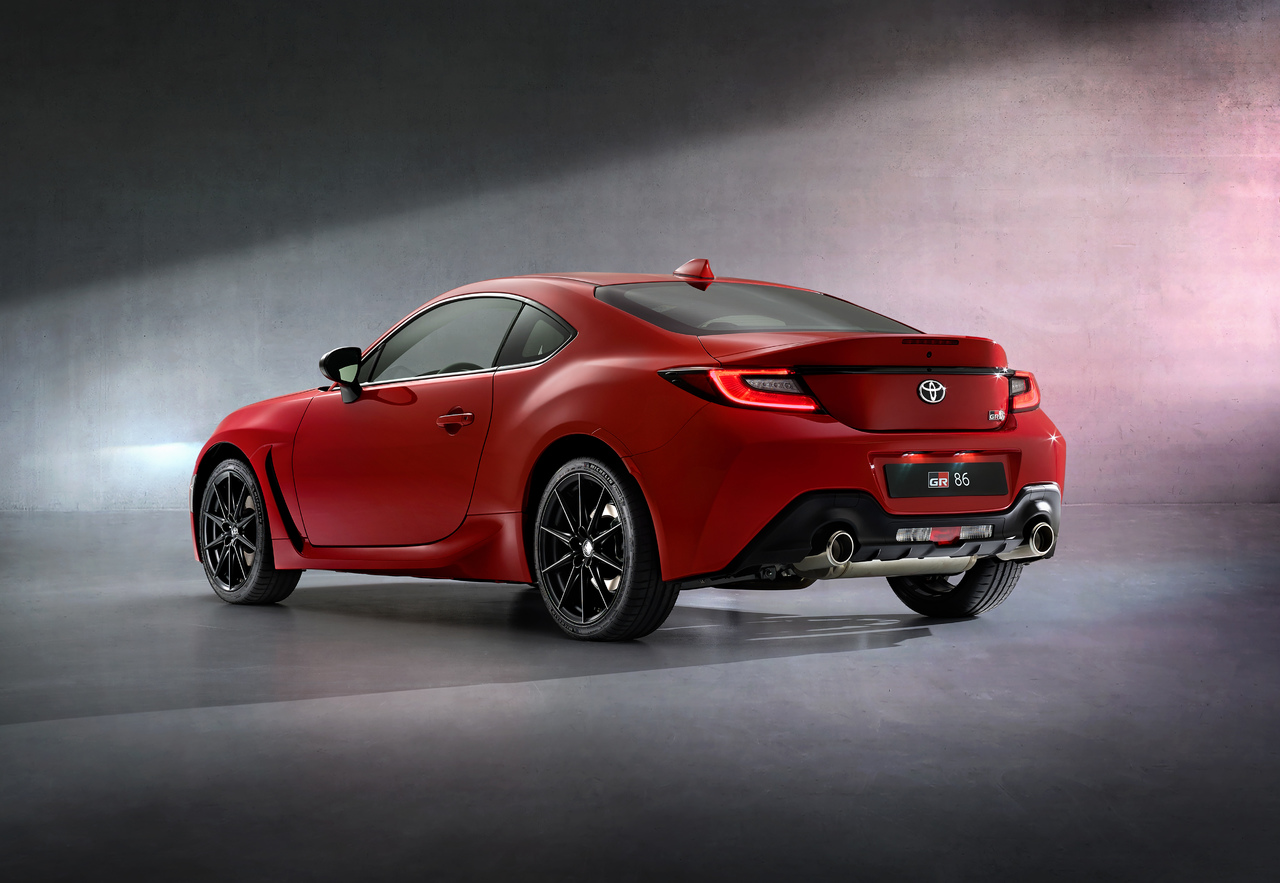 Einzigartige Toyota Sammlung feiert sportliches Jahresfinale mit GR Modellen.