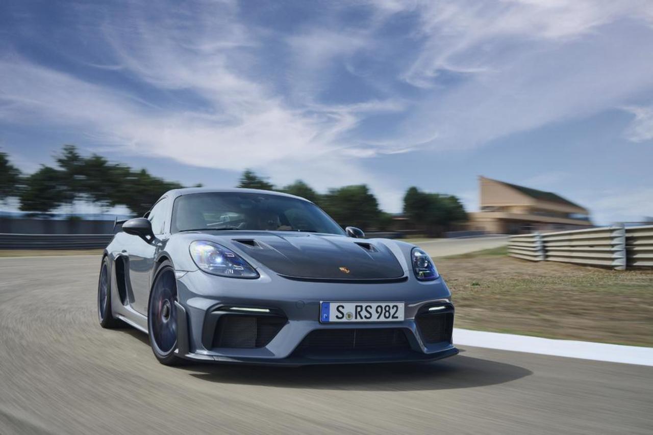 Der neue Porsche 718 Cayman GT4 RS.