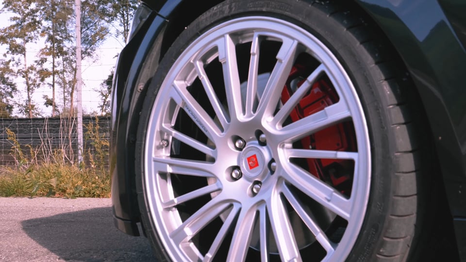 POGEA RACING | JAGUAR XF-RS SPORTBRAKE TUNING AND WHEELS 