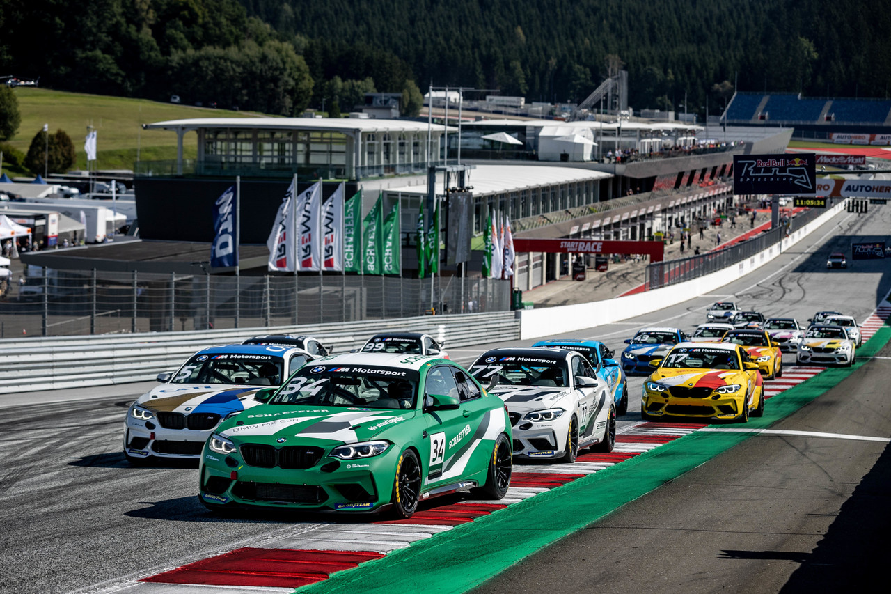 BMW M2 Cup geht in der Saison 2022 erneut an sechs Rennwochenenden im Rahmenprogramm der DTM an den Start.