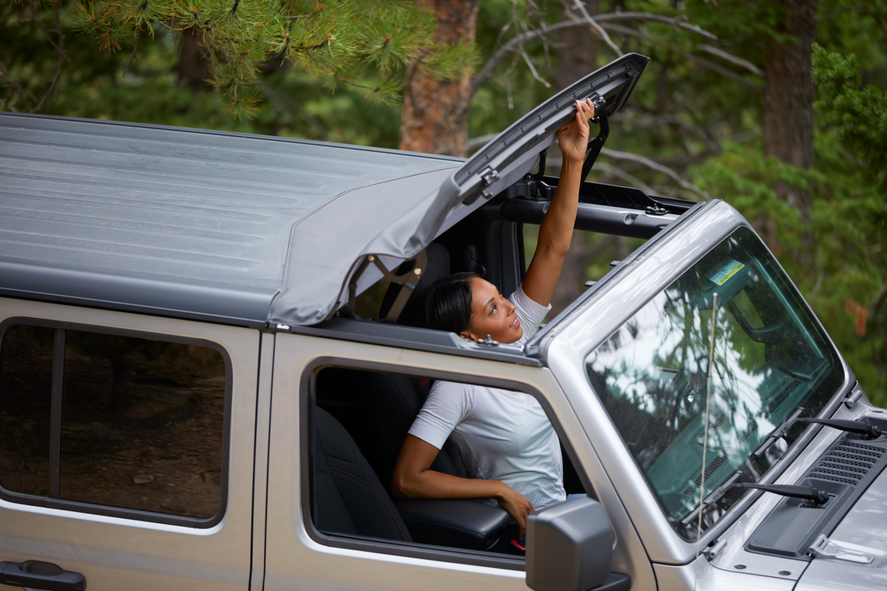 Jeep® Wrangler 4xe - die Neuerungen für 2022.