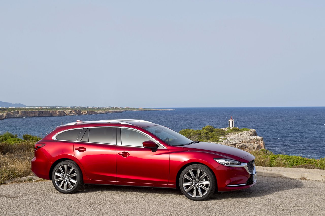 Restwertriesen 2025: Mazda Modelle bleiben stabil.