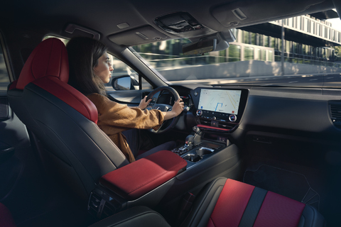 Volle Kontrolle an Bord des neuen Lexus – NX Tazuna-Konzept rückt Fahrer in den Mittelpunkt.