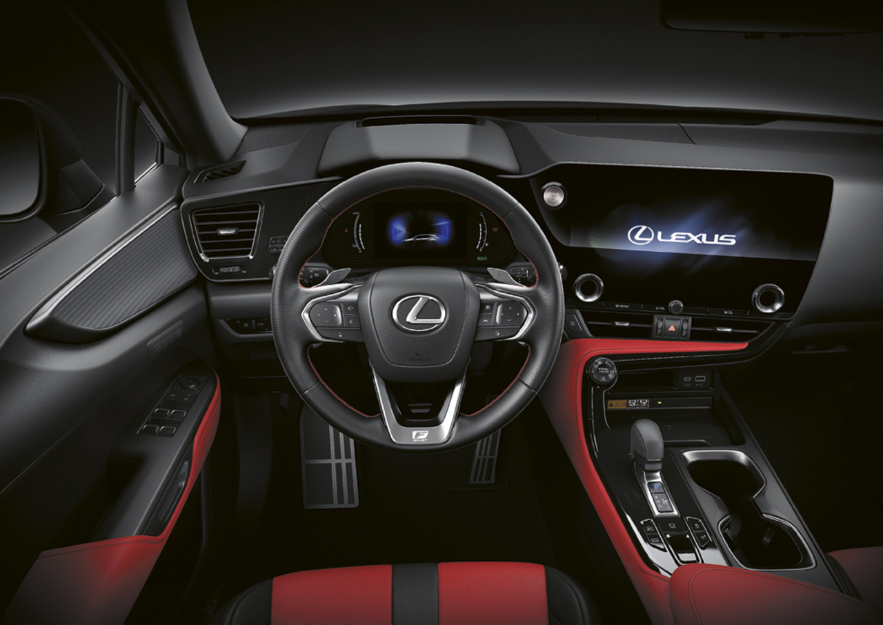 Volle Kontrolle an Bord des neuen Lexus – NX Tazuna-Konzept rückt Fahrer in den Mittelpunkt.