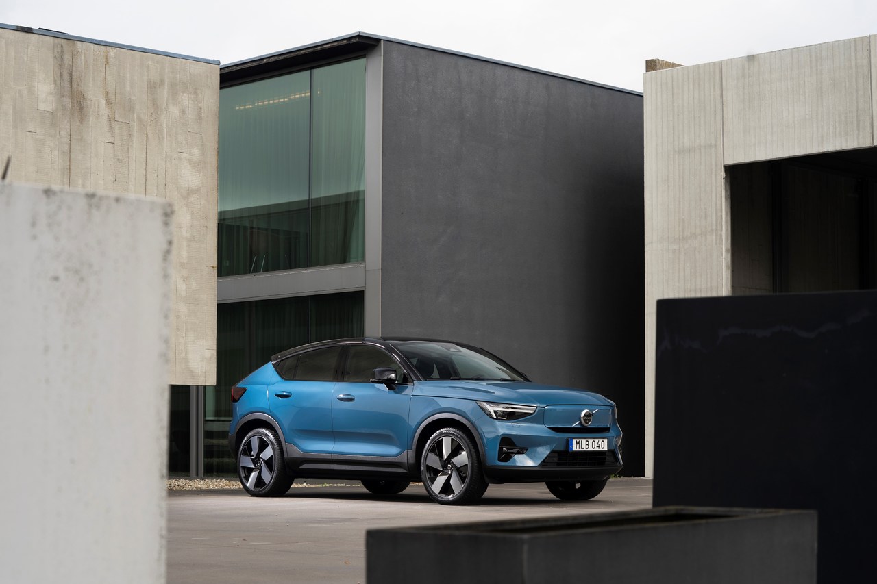 Neuer Volvo C40 Recharge Pure Electric gewinnt Plus X Award.