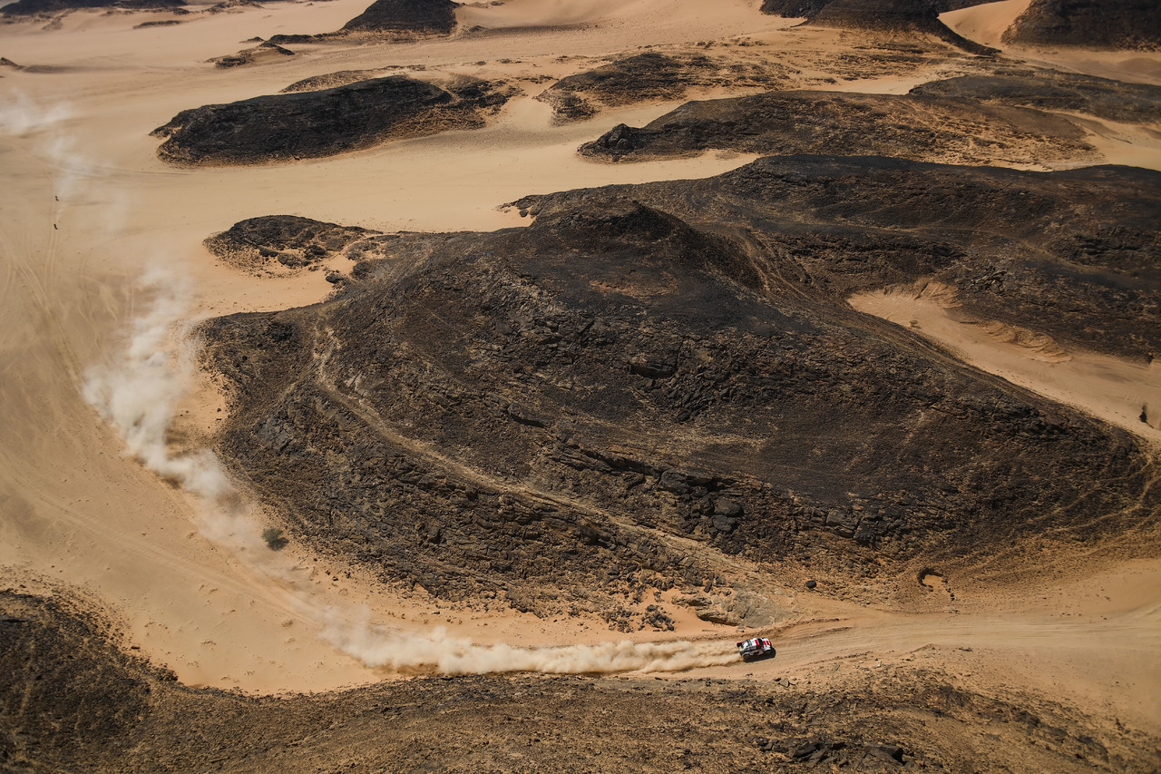 Rallye Dakar 2022 | Stage 9:  Nach den Wendungen der 9. Etappe ist bei der Rallye Dakar noch alles offen...