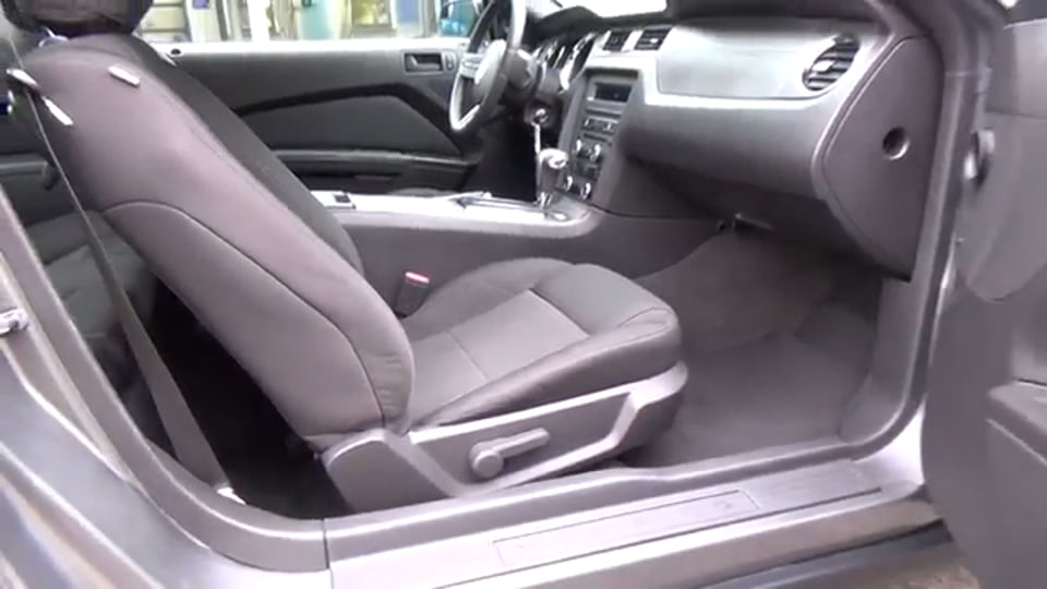 FORD MUSTANG V6 2012 | FOR SALE