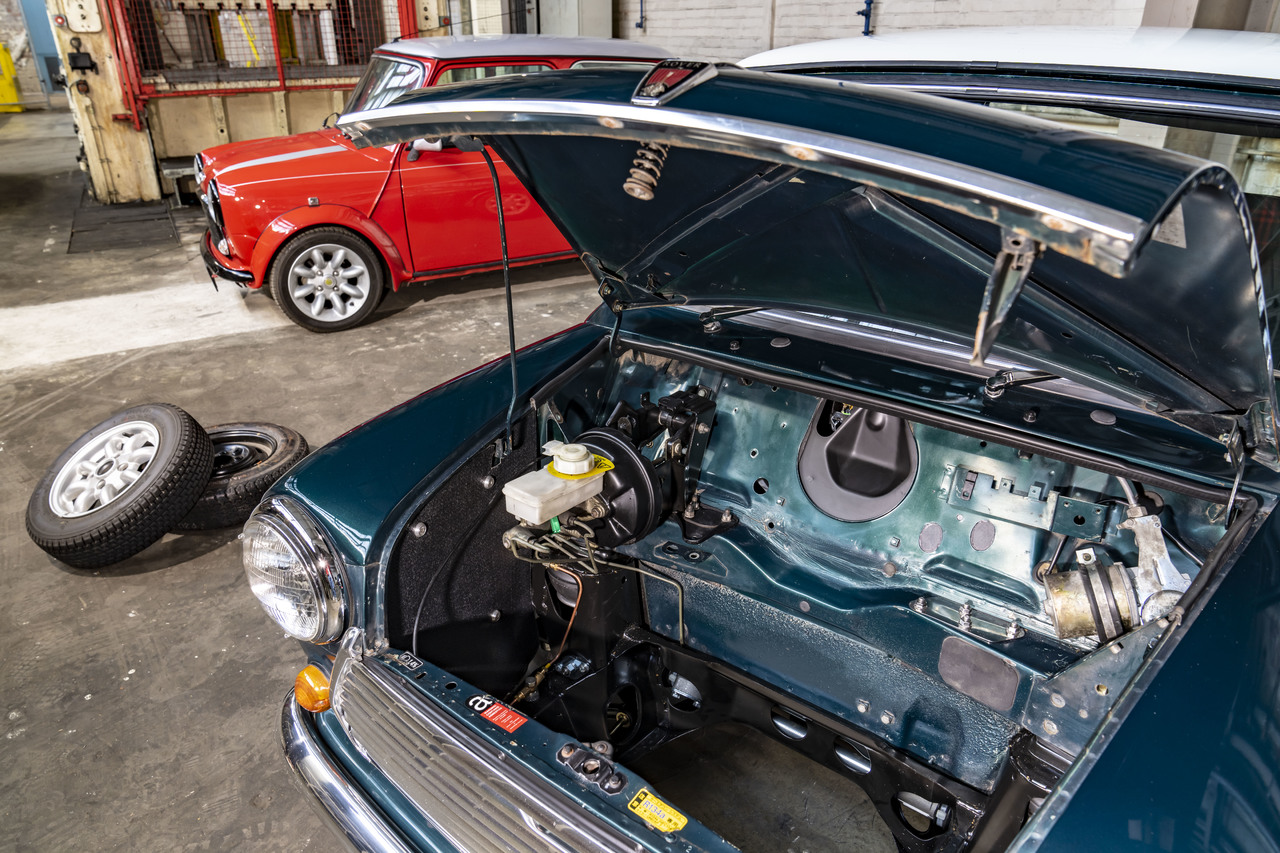 Recharged und elektrisierend: Der classic Mini startet in die Zukunft.