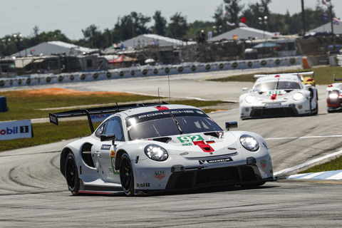 Sebring USA Porsche Rennen Lauf 1 2022 Sieger.jpg