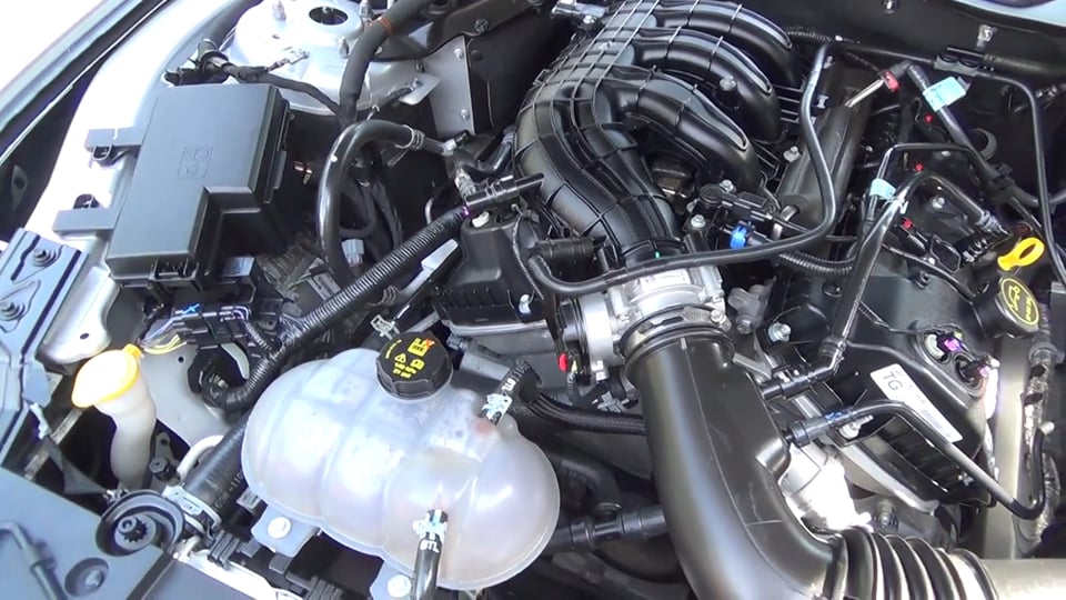 FORD MUSTANG V6 2016 SILBER | FRO SALE