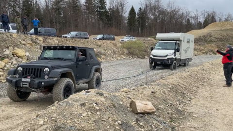 4x4Exploring 2.PNG