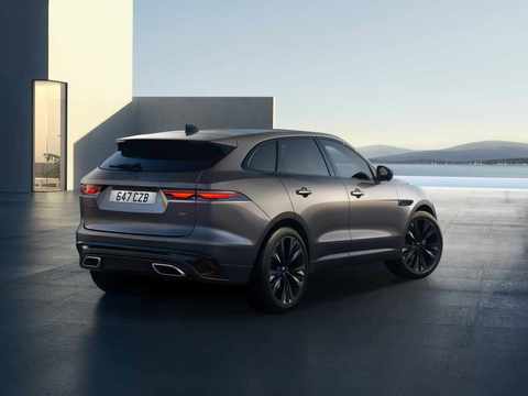 Jaguar_F-PACE 400_SPORT_Exterior .jpg