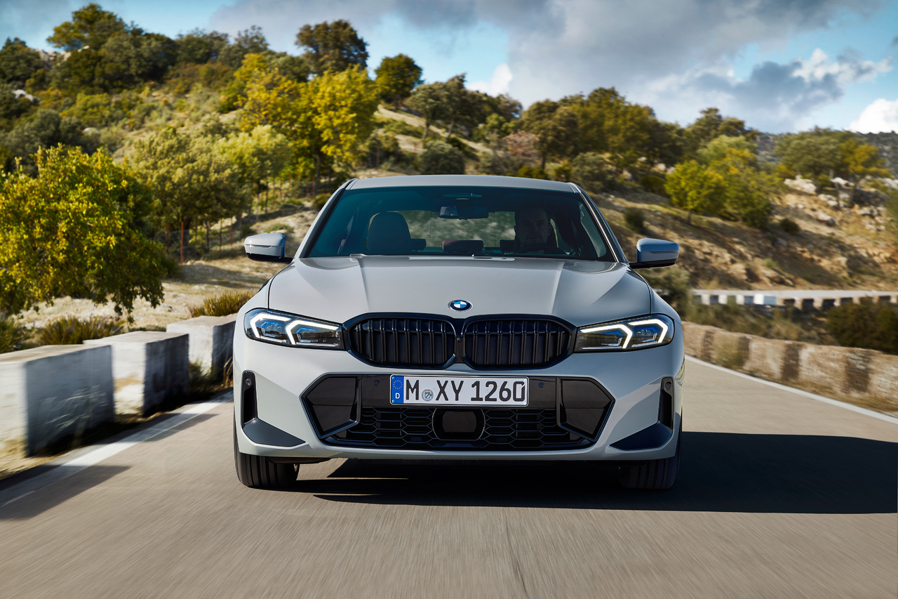 Die neue BMW 3er Limousine und der neue BMW 3er Touring.