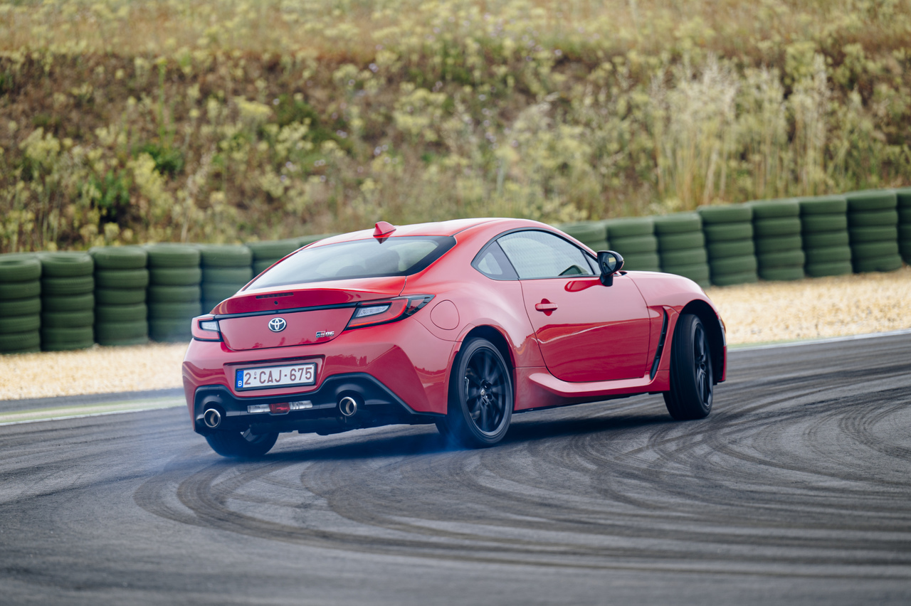 In Zusammenarbeit mit Toyota Gazoo racing: Der komplett neu entwickelte Toyota GR86.