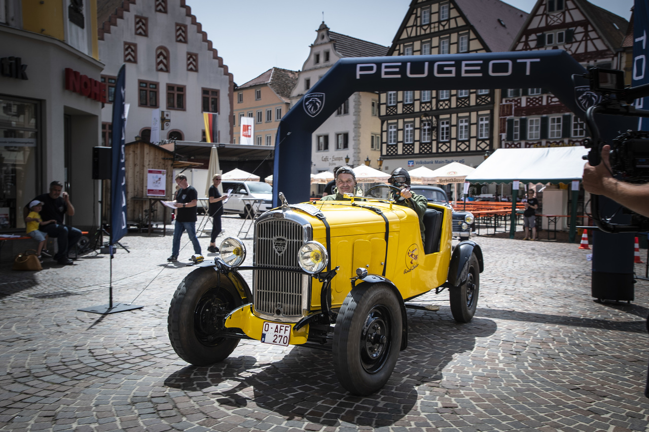 40 Jahre Rallye International l´Aventure Peugeot.