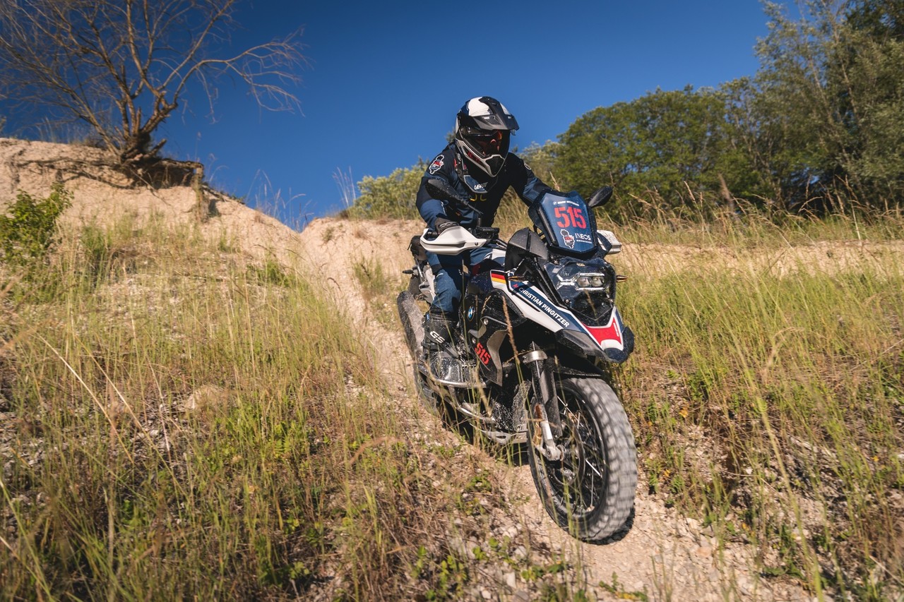 BMW Motorrad präsentiert die R 1250 GS Trophy Competition.