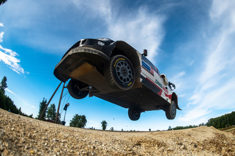 Elfyn Evans  Toyota Yaris WRC 2022 Rallye Estonia .jpg