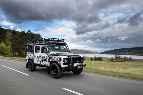 Land Rover Classic Defender Works V8 Trophy II 2022.jpg