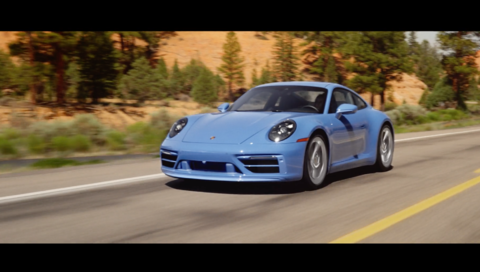Porsche 911 Einzelstück himmelblau Pixar Studios Auktion 2022.png