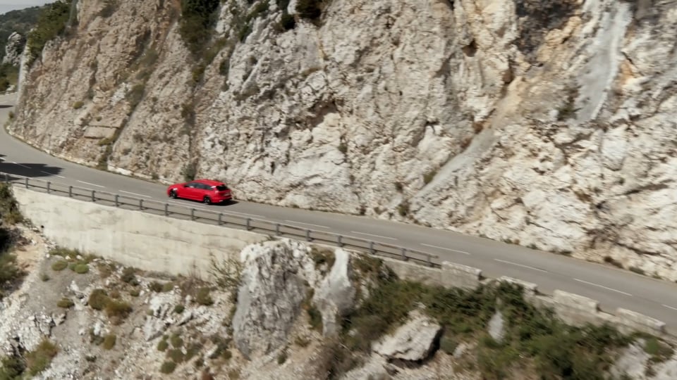 Audi RS 6 Avant - Trailer