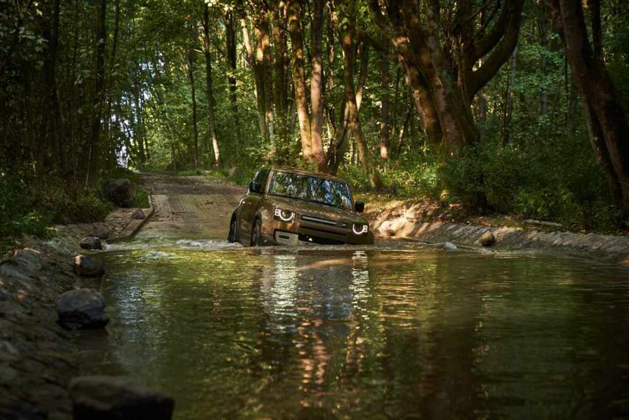Offroad und Abenteuer in neuer Dimension Land Rover das neue Land Rover Experience