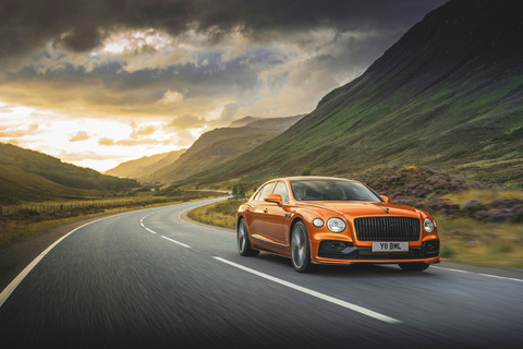 Flying Spur Speed -Bentley 2023 Luxuslimousine.jpg