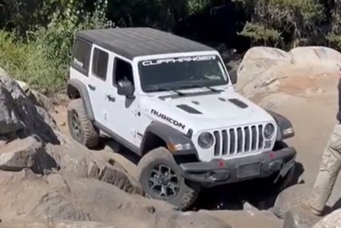 4x4 exploring.PNG